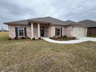 4657 Chanteuse Parkway, Crestview, FL 32539