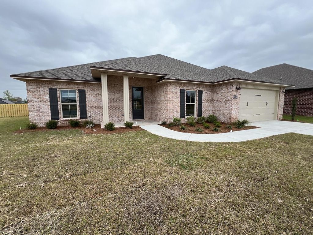 4657 Chanteuse Parkway, Crestview, FL 32539