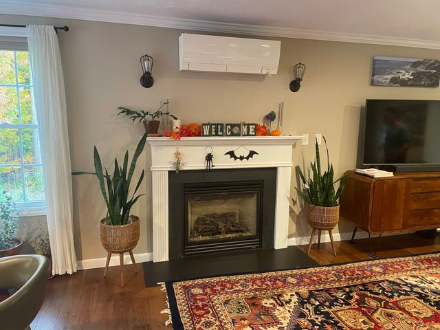 7 Lauren Ln, Sturbridge, MA 01518