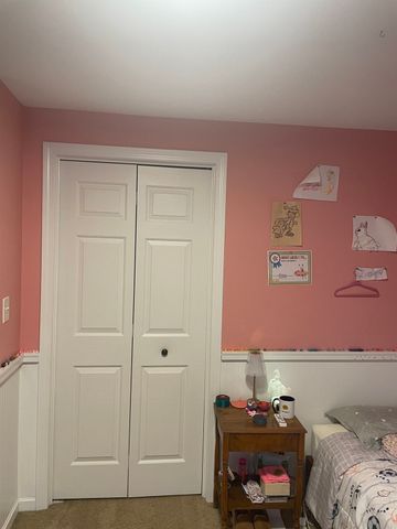 7 Lauren Ln, Sturbridge, MA 01518