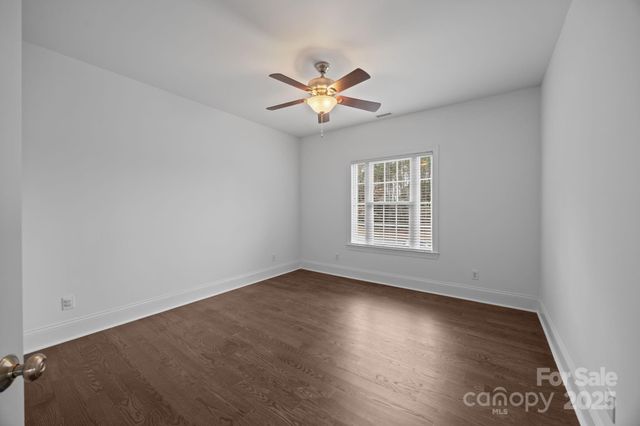 7909 Bay Pointe Drive, Denver, NC 28037