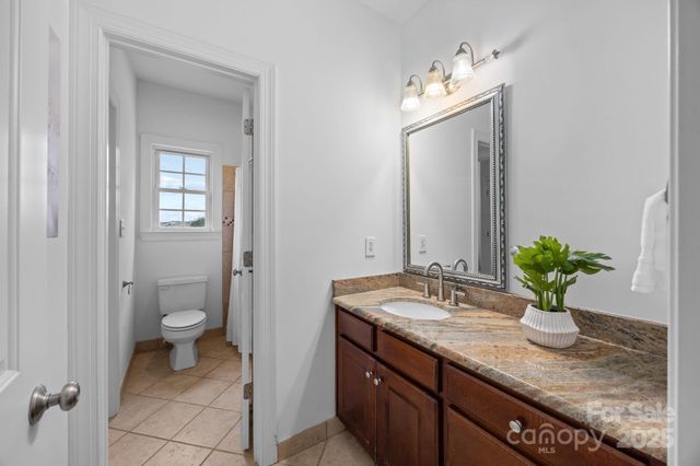 7909 Bay Pointe Drive, Denver, NC 28037