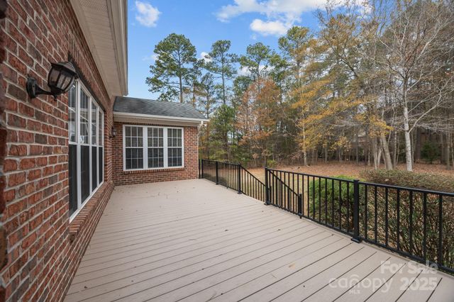 7909 Bay Pointe Drive, Denver, NC 28037