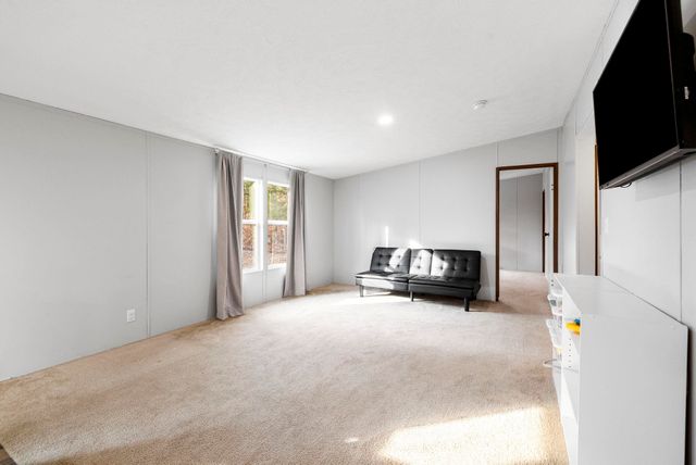 789 Abingdon Road, Gaffney, SC 29340