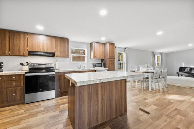 789 Abingdon Road, Gaffney, SC 29340