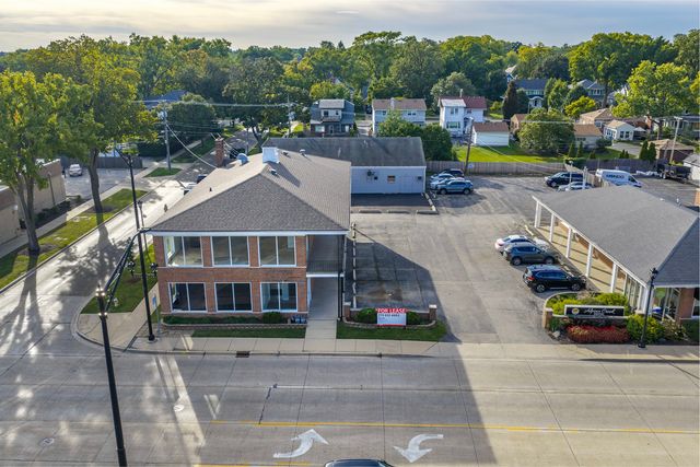 350 N York Street 1, Elmhurst, IL 60126