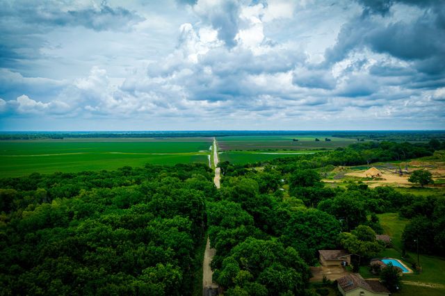 775 Ten Mile, Ferris, TX 75125
