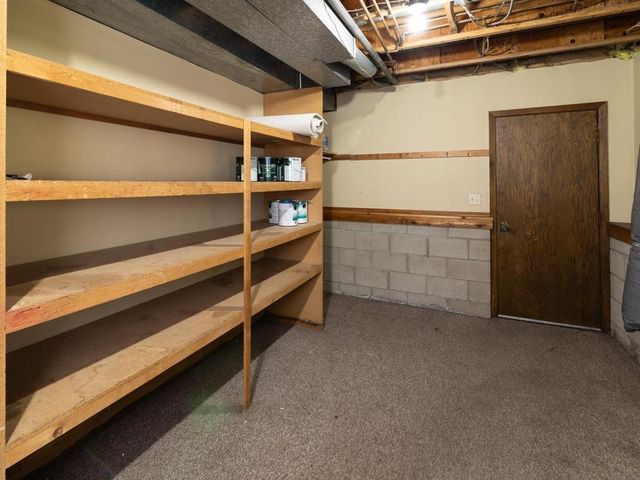 1743 Presidential Lane, Shakopee, MN 55379