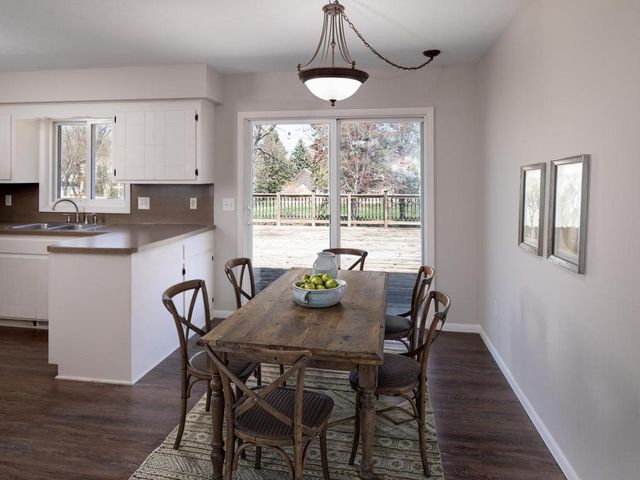 1743 Presidential Lane, Shakopee, MN 55379