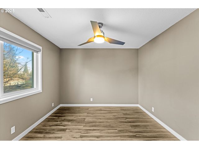 14825 Sw 106TH Ave, Portland, OR 97224