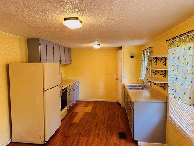 11933 NW 80TH COURT, Chiefland, FL 32626