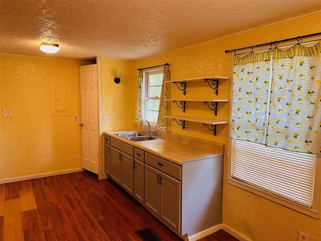 11933 NW 80TH COURT, Chiefland, FL 32626