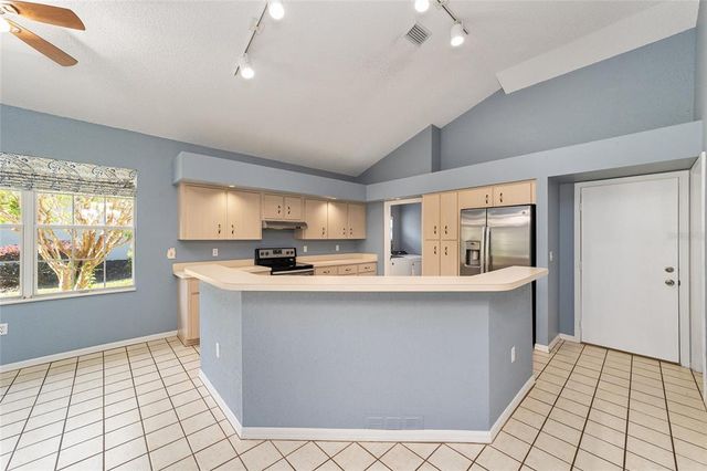 11427 SW 82ND AVENUE, Ocala, FL 34481
