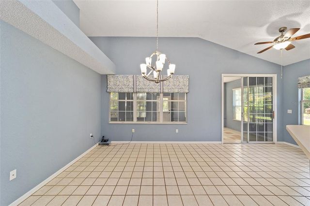 11427 SW 82ND AVENUE, Ocala, FL 34481