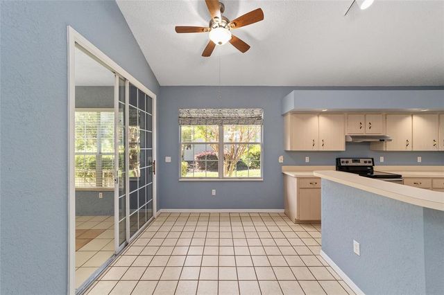 11427 SW 82ND AVENUE, Ocala, FL 34481
