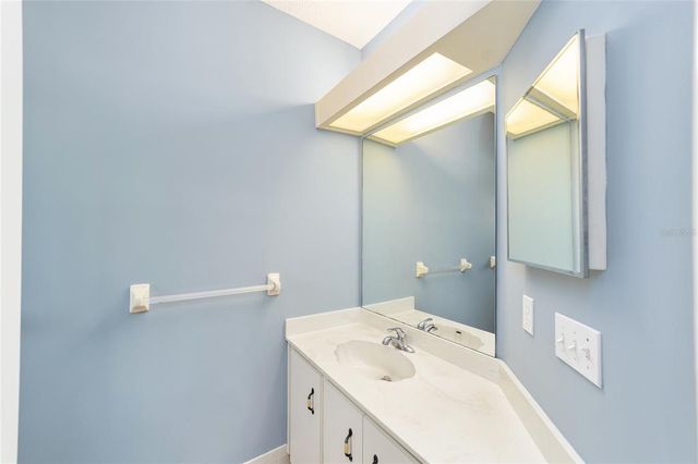 11427 SW 82ND AVENUE, Ocala, FL 34481