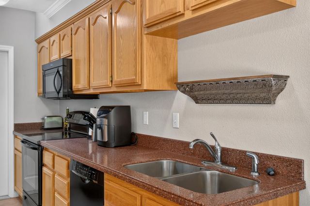 7047 La Costa Ln, Citrus Heights, CA 95621