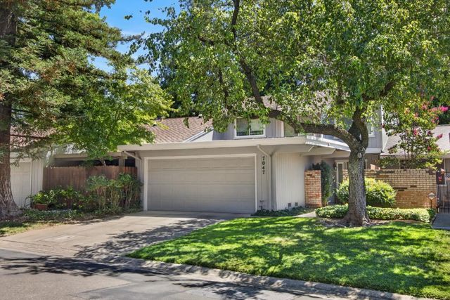 7047 La Costa Ln, Citrus Heights, CA 95621
