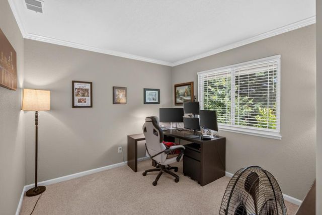 7047 La Costa Ln, Citrus Heights, CA 95621
