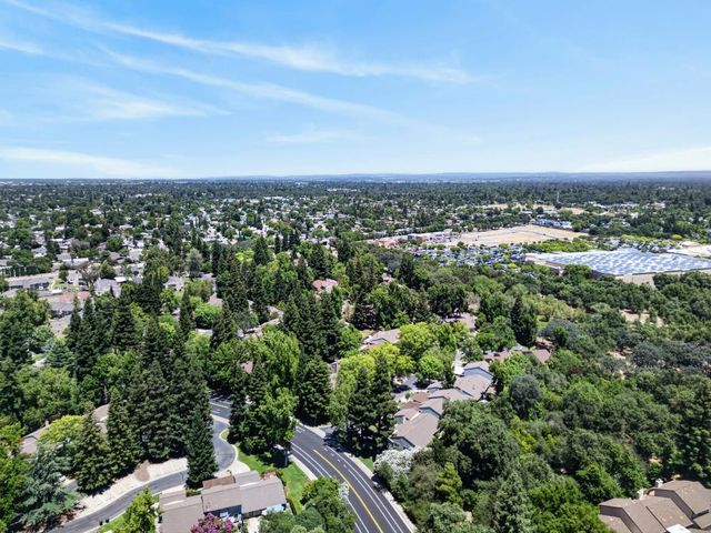 7047 La Costa Ln, Citrus Heights, CA 95621