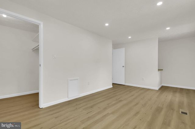1410 ELM GROVE CIR, Silver Spring, MD 20905