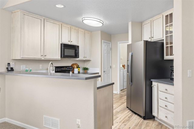7528 S Shawnee Street, Aurora, CO 80016