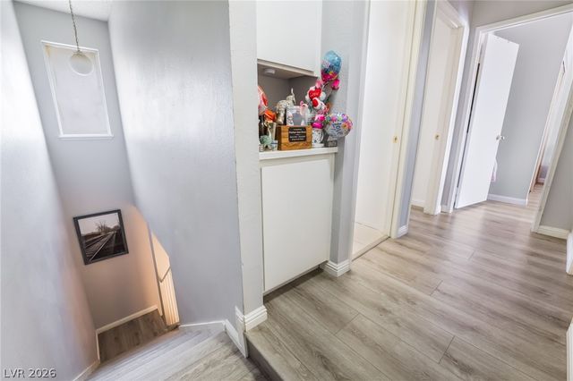 6135 Meadowgrass Lane, Las Vegas, NV 89103