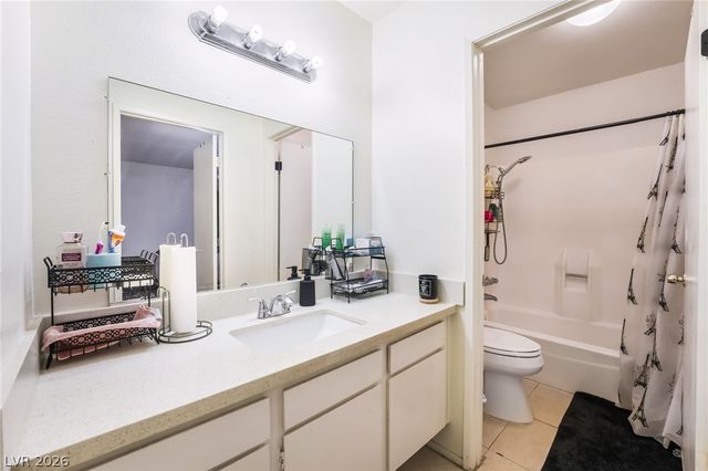 6135 Meadowgrass Lane, Las Vegas, NV 89103