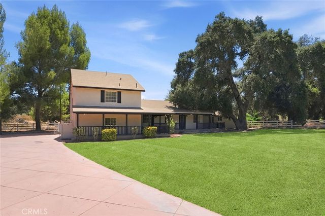 27756 Sand Canyon Rd., Canyon Country, CA 91387