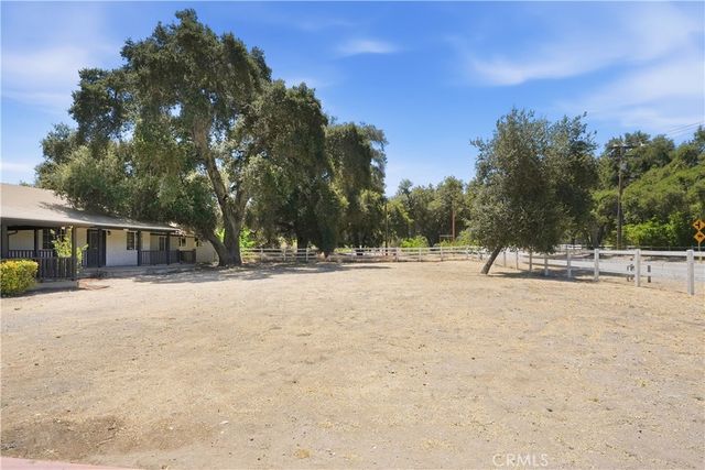 27756 Sand Canyon Rd., Canyon Country, CA 91387