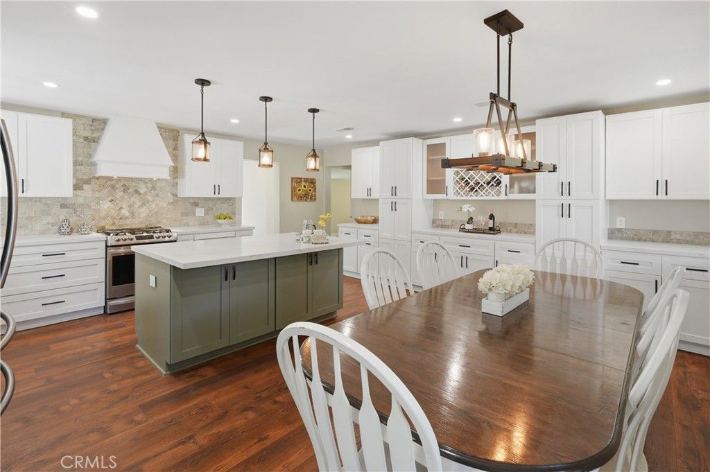 Image 20 of property listing at 27756 Sand Canyon Rd., Canyon Country, CA 91387