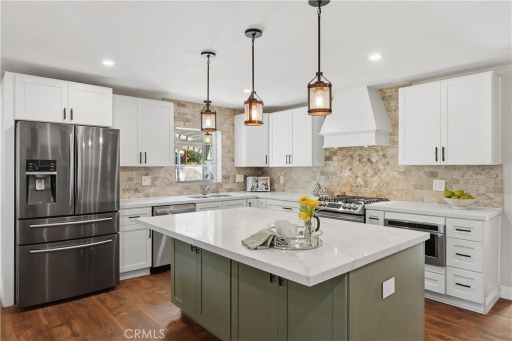 Image 23 of property listing at 27756 Sand Canyon Rd., Canyon Country, CA 91387