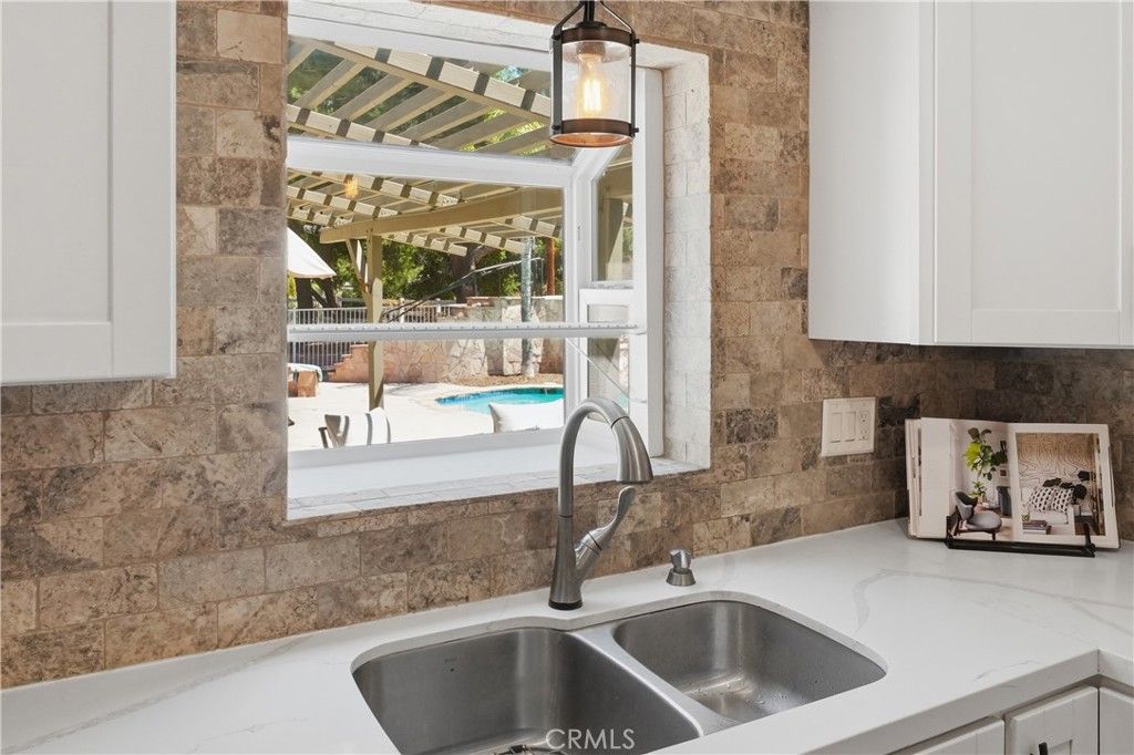 Image 25 of property listing at 27756 Sand Canyon Rd., Canyon Country, CA 91387