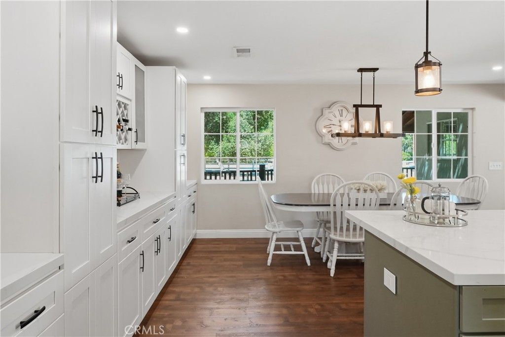 Image 29 of property listing at 27756 Sand Canyon Rd., Canyon Country, CA 91387