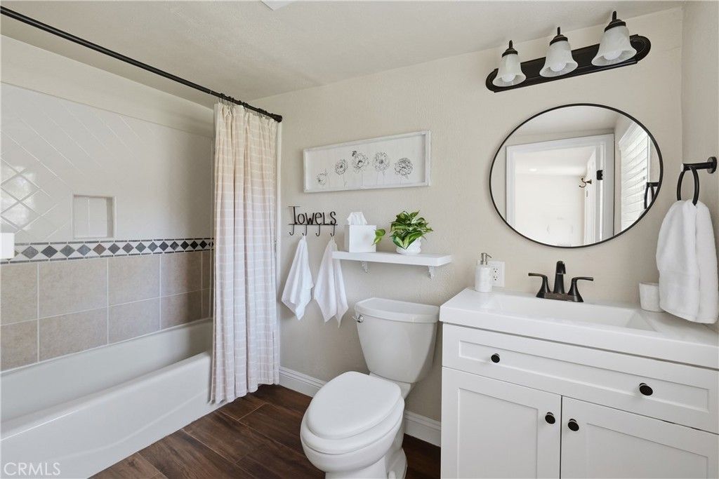Image 31 of property listing at 27756 Sand Canyon Rd., Canyon Country, CA 91387