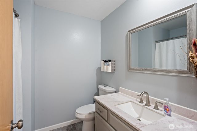 1716 N Anne Avenue, East Wenatchee, WA 98802