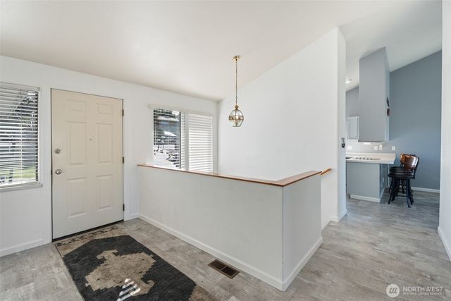 1716 N Anne Avenue, East Wenatchee, WA 98802