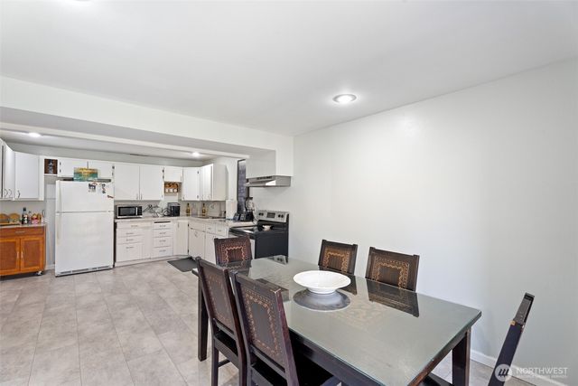 1716 N Anne Avenue, East Wenatchee, WA 98802