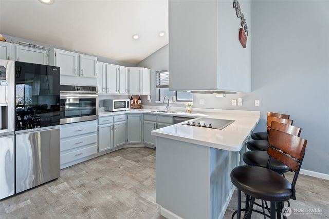 1716 N Anne Avenue, East Wenatchee, WA 98802