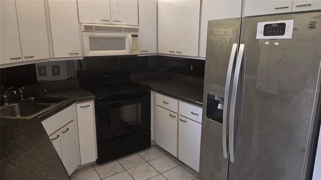 213 RUBENS DRIVE H, Nokomis, FL 34275