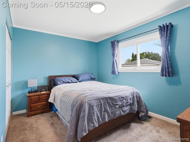 31444 Gardendale Drive, Warren, MI 48088