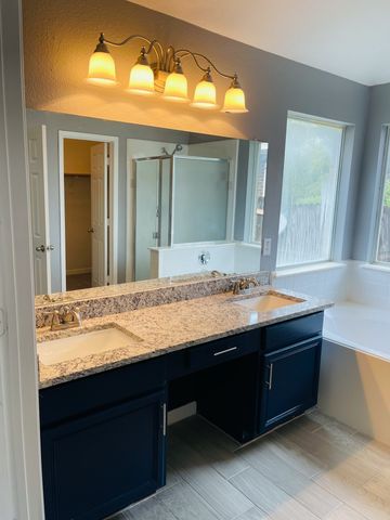4513 Normandy Way, Grand Prairie, TX 75052