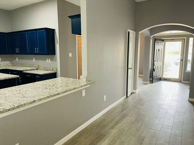 4513 Normandy Way, Grand Prairie, TX 75052