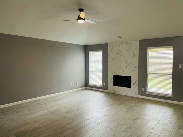 4513 Normandy Way, Grand Prairie, TX 75052