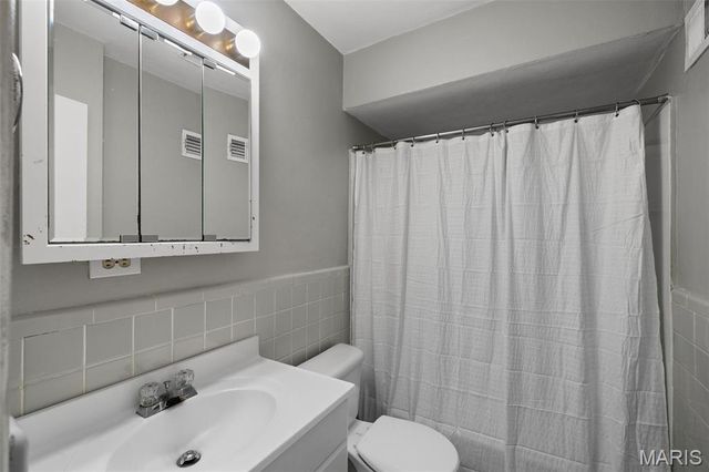 460 Ridge Avenue, Webster Groves, MO 63119