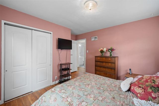 460 Ridge Avenue, Webster Groves, MO 63119