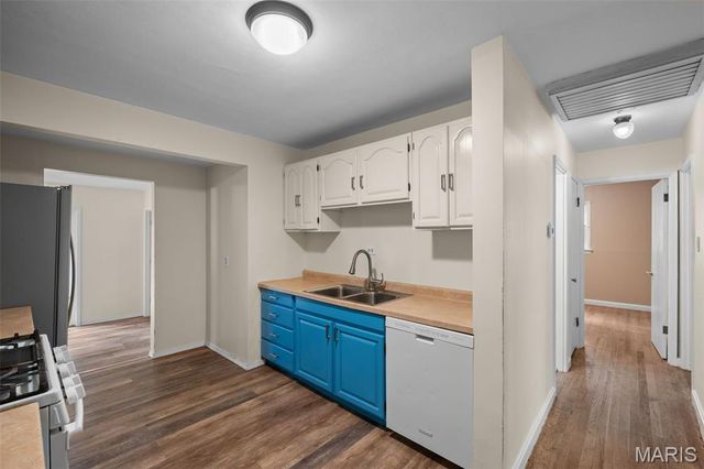 460 Ridge Avenue, Webster Groves, MO 63119
