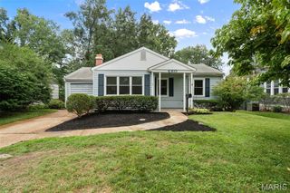 460 Ridge Avenue, Webster Groves, MO 63119