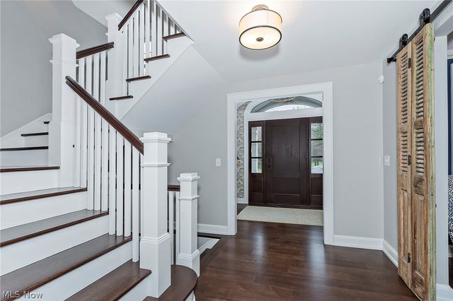 449 N Main Street, Chagrin Falls, OH 44022