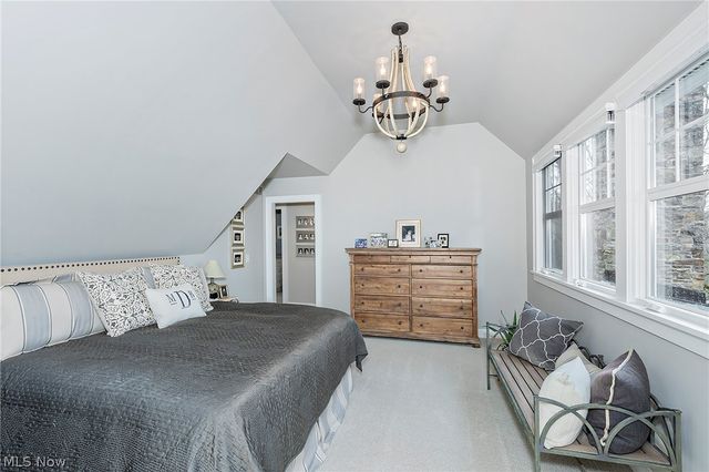 449 N Main Street, Chagrin Falls, OH 44022